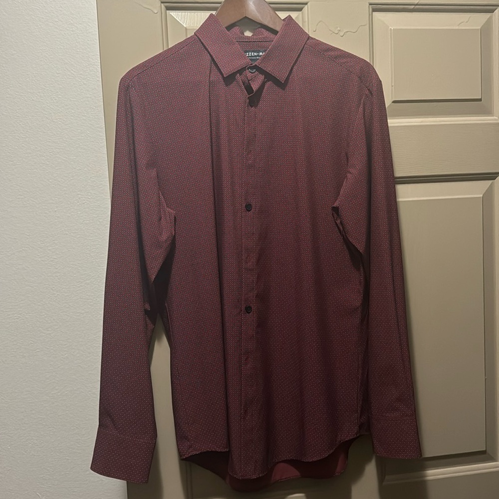 Mizzen and Main Maroon Dress shirt